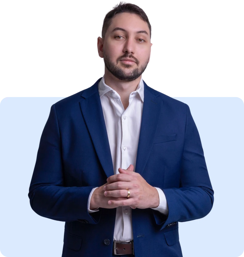 Dr. Matheus Bannach - Neurocirurgião